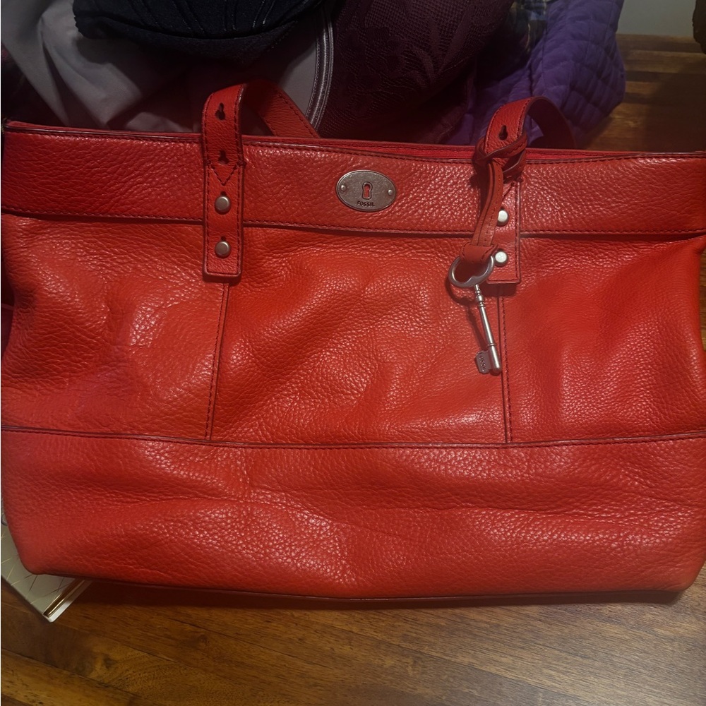 Fossil Red/Orange Leather Tote Bag with Key Charm - Unbranded